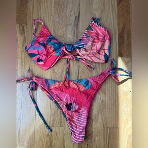 Midori Bikini tropical print